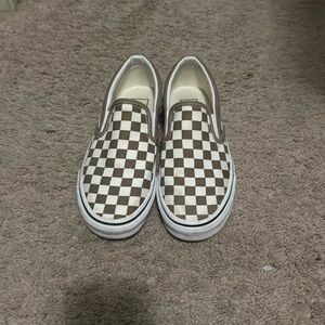 Checkered tan vans